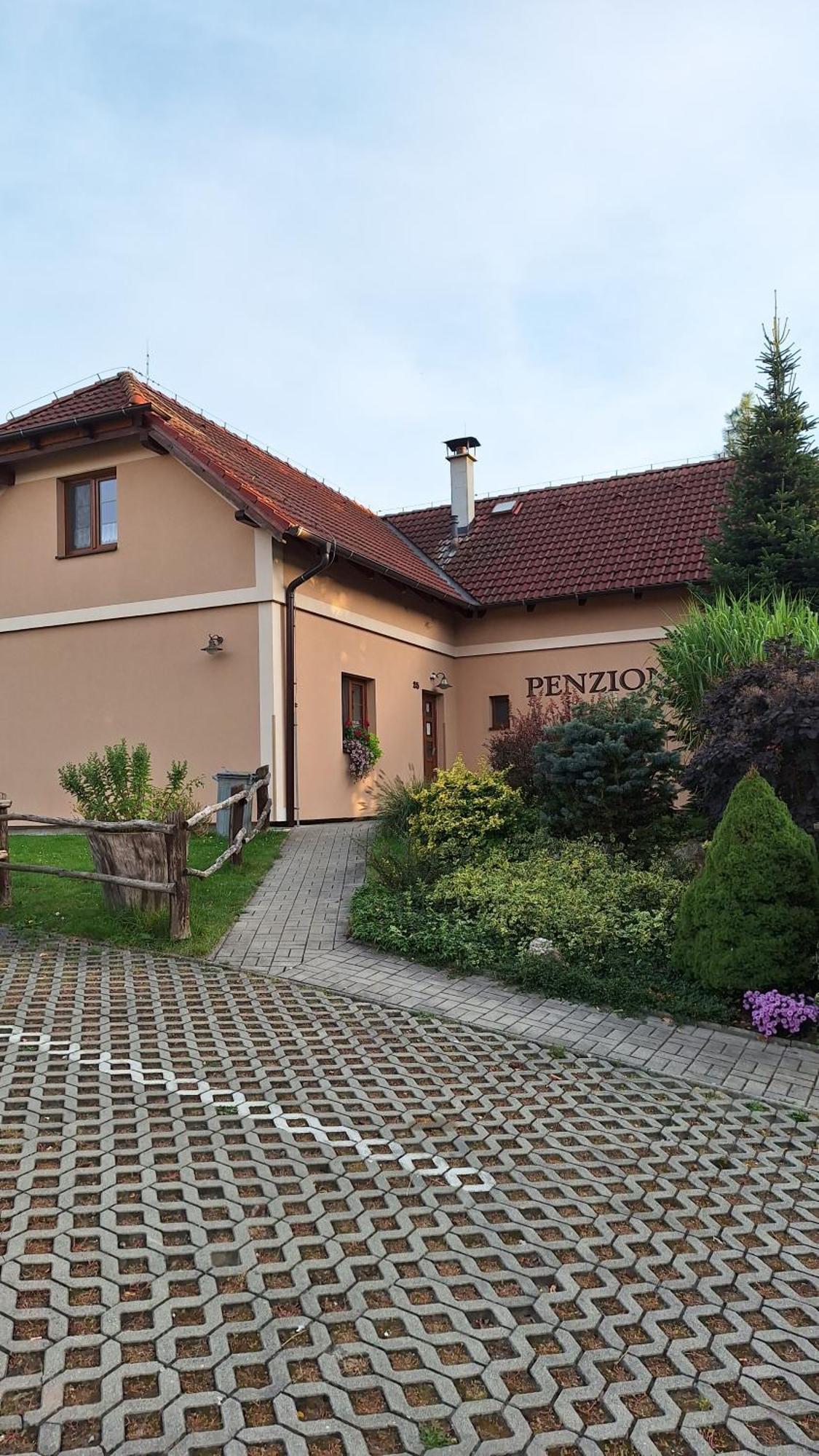 Penzion U Stoly Usilne Exterior photo