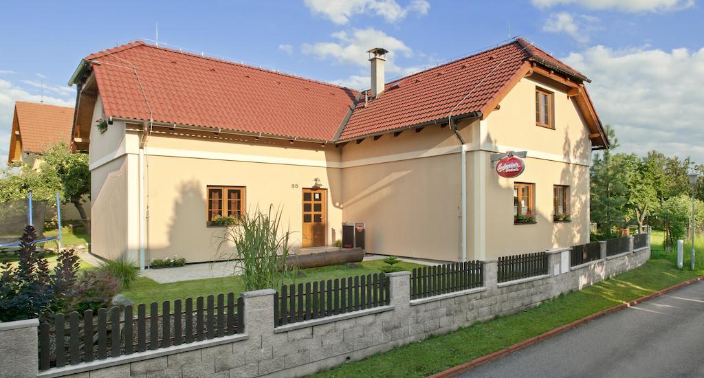 Penzion U Stoly Usilne Exterior photo