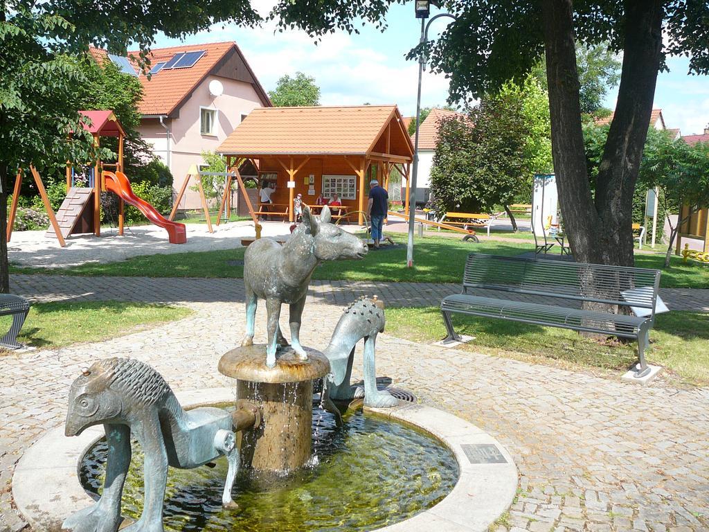 Penzion U Stoly Usilne Exterior photo